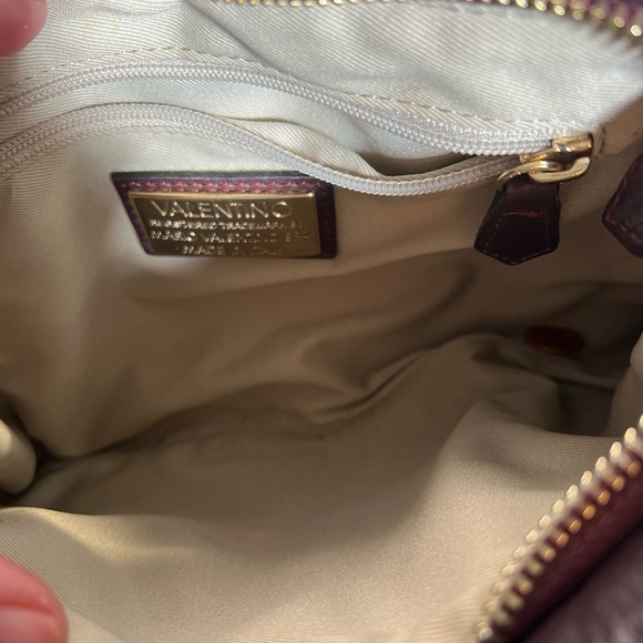 Valentino by Mario Valentino crossbody - Picture 3 of 4